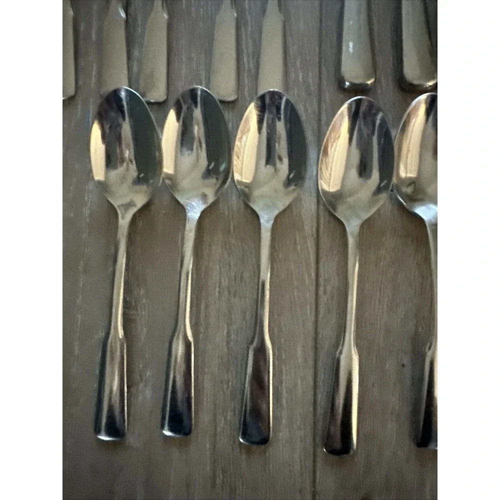 Wm A ROGERS Stainless ONEIDA Ltd‎ Flatware 25 Pieces Friendship Pattern
